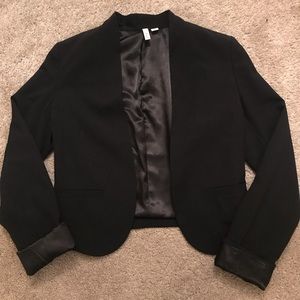 Lush Cropped Blazer